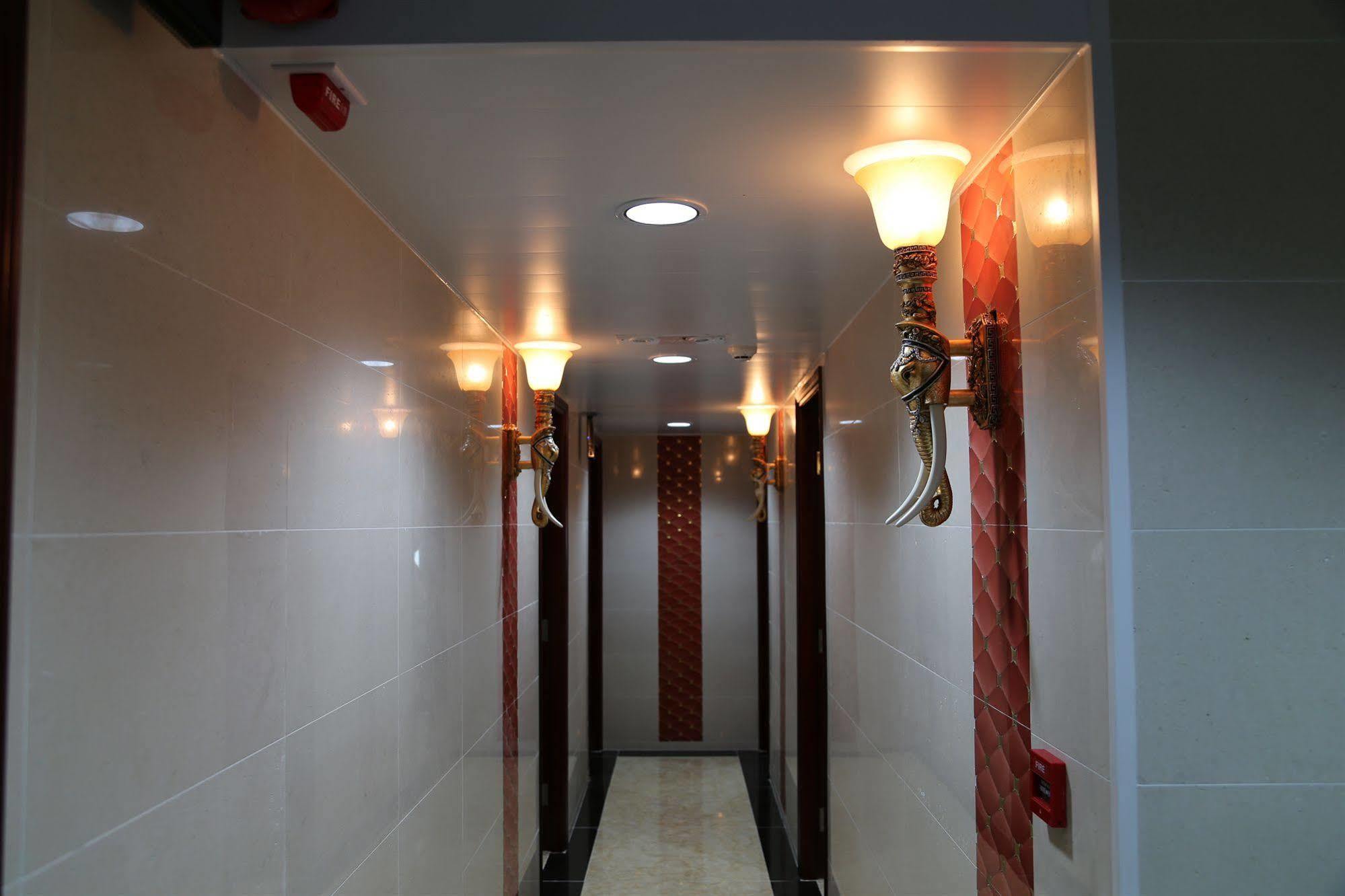 Legend Guest House Гонконг Экстерьер фото